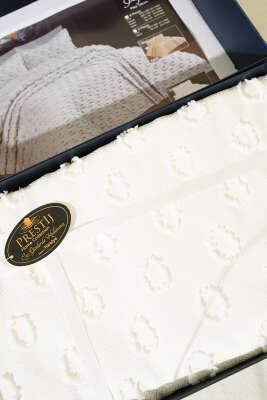 6 Parça Safir Çift Kişilik Pike Takımı Krem - Yatak Örtüsü