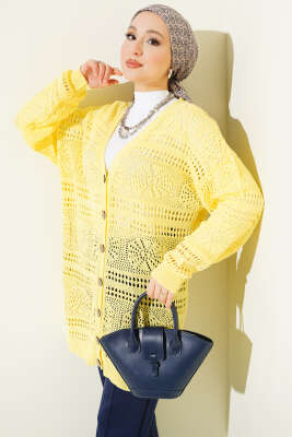 Ahşap Düğmeli Ajurlu Triko Hırka Sarı 