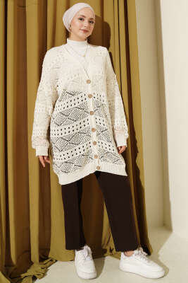 Ahşap Düğmeli Araboy Ajurlu Triko Hırka Ekru - Hırka