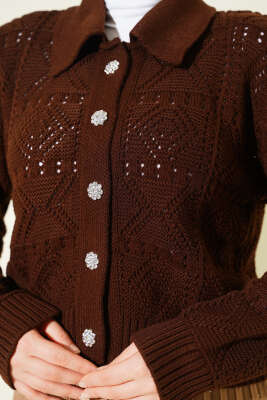 Ajur Detaylı Düğmeli Kısa Triko Hırka Kahve - Hırka