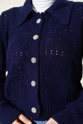 Ajur Detaylı Düğmeli Kısa Triko Hırka Lacivert - Hırka