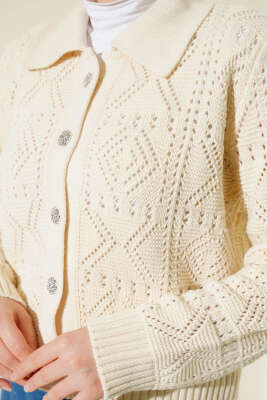 Ajur Detaylı Düğmeli Kısa Triko Hırka Taş - Hırka