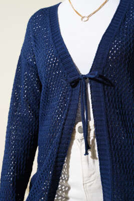 Ajurlu Önü İp Bağlamalı Triko Hırka Lacivert - Triko Hırka