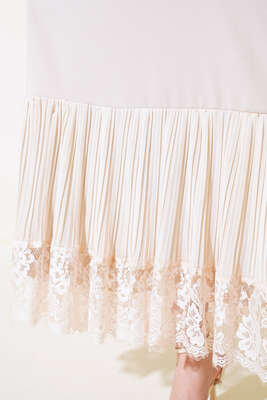 Altı Piliseli Dantelli Elbise Bej - Tesettür Elbise