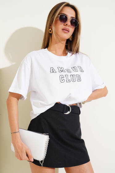 Amour Club Nakışlı T-Shirt Beyaz - Kadın Giyim Modelleri