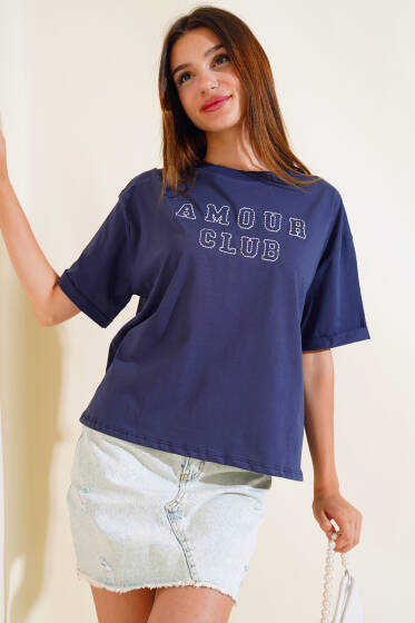 Amour Club Nakışlı T-Shirt Lacivert - Yeni Giyim