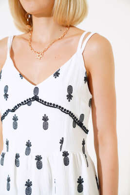 Ananas Nakışlı Askılı Elbise Beyaz - Kadın Giyim Modelleri