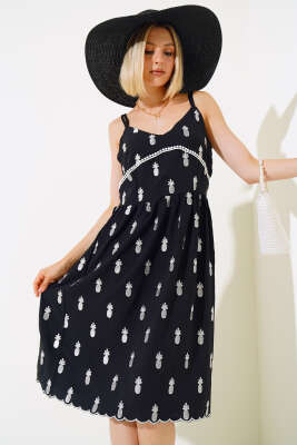 Ananas Nakışlı Askılı Elbise Siyah - Kadın Giyim Modelleri