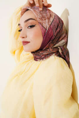 Antik Motifli Eşarp Camel 