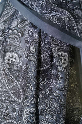 Antik Motifli Soft Şal Füme - Başörtüsü