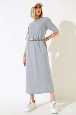 Arkası Yırtmaçlı Kısa Kol Elbise Gri - ADYES