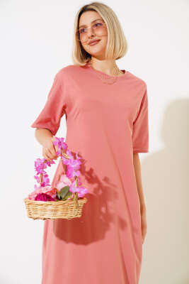 Arkası Yırtmaçlı Kısa Kol Elbise Gül Kurusu - Kadın Giyim Modelleri