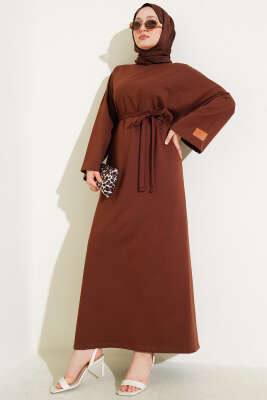 Arma Detaylı Kuşaklı Basic Elbise Kahve 