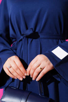 Arma Detaylı Kuşaklı Basic Elbise Lacivert - Tesettür Elbise