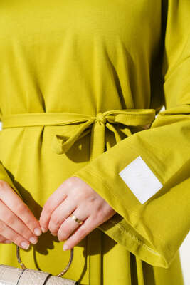 Arma Detaylı Kuşaklı Basic Elbise Yağ Yeşili - Tesettür Elbise