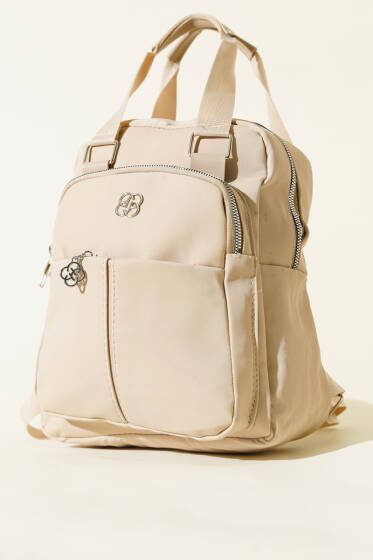 Arma Detaylı Sırt Çantası Bej - Kol Çantası
