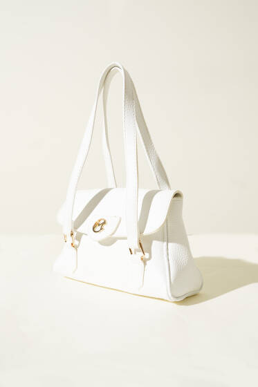 Armalı Mıknatıslı Tek Bölmeli Çanta Beyaz - Kol Çantası