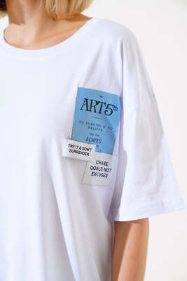 Armalı T-shirt Beyaz - Kadın Giyim Modelleri