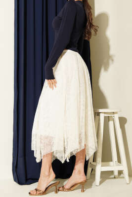 Asimetrik Çiçekli Tül Midi Etek Ekru - Kadın Giyim Modelleri