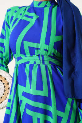 Asimetrik Çizgili Volanlı Viskon Elbise Yeşil - Tesettür Elbise