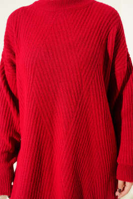 Asimetrik Kabartma Çizgili Triko Tunik Kırmızı - Tunik