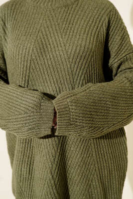 Asimetrik Kabartmalı Triko Tunik Çağla Yeşili - Tunik