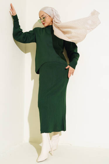 Asimetrik Kesim Jileli Triko İkili Takım Zümrüt - Triko