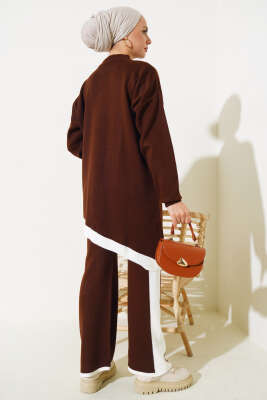 Asimetrik Kesim Şeritli Triko İkili Takım Kahve - Triko İkili Takım