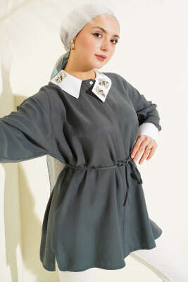 Asimetrik Taş Yakalı Tensel Gömlek Duman Gri - HATUN