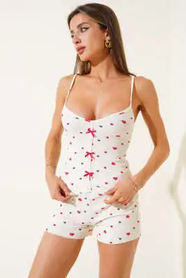 Askılı Kalp Fiyonklu Şortlu Pijama Takımı Kırmızı 