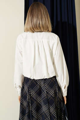 Astarlı Kısa Poplin Gömlek Ekru - Kadın Giyim Modelleri