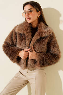 Astarlı Kruvaze Yaka Kürk Mont Latte - ENTER TEKSTİL