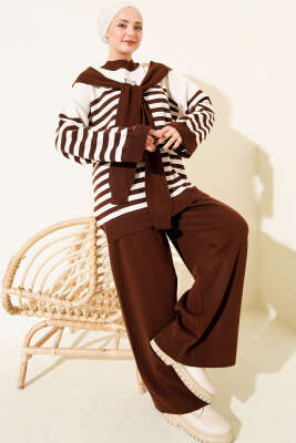 Atkı Detaylı Çizgili Triko İkili Takım Kahve - İkili Takım