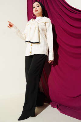 Atkılı Örgülü Kısa Triko Hırka Ekru - Hırka