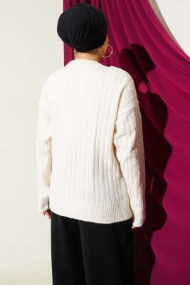 Atkılı Örgülü Kısa Triko Hırka Ekru - Hırka