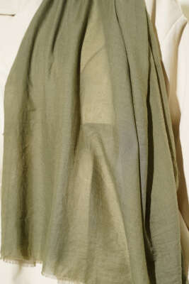 Aya Serisi İnce Pamuk Şal Çağla Yeşili - Başörtüsü