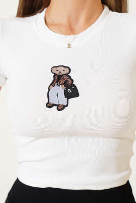 Ayı Nakışlı Kaşkorse Crop Beyaz - Kadın Giyim Modelleri