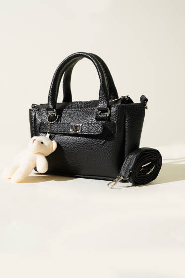 Ayıcık Aksesuarlı Fermuarlı Çanta Siyah - Kol Çantası