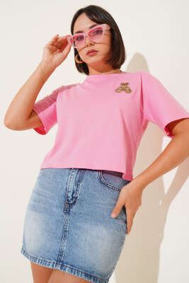 Ayıcık Armalı Kısa T-shirt Pembe - Kadın Giyim Modelleri