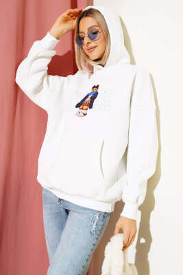 Ayıcık Baskılı Kapüşonlu Şardonlu Sweatshirt Ekru - Kadın Giyim Modelleri