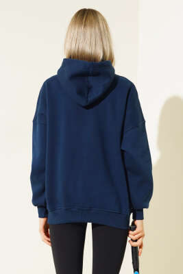Ayıcık Baskılı Kapüşonlu Şardonlu Sweatshirt Lacivert - Kadın Giyim Modelleri