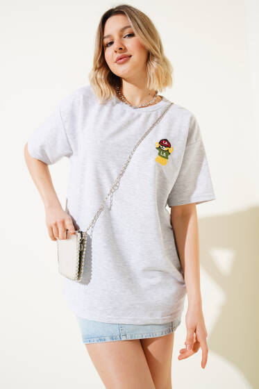 Ayıcık Nakışlı Basic T-shirt Gri - Kadın Giyim Modelleri