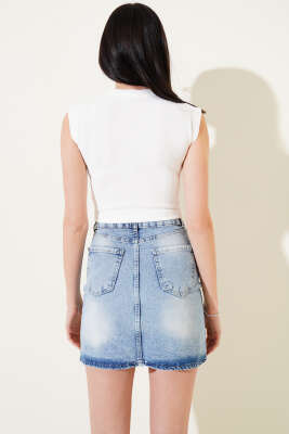 Ayıcık Nakışlı Kolsuz Crop Beyaz - Kadın Giyim Modelleri