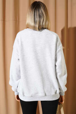 Ayıcık Nakışlı New York Üç İplik Sweatshirt Gri - Kadın Giyim Modelleri