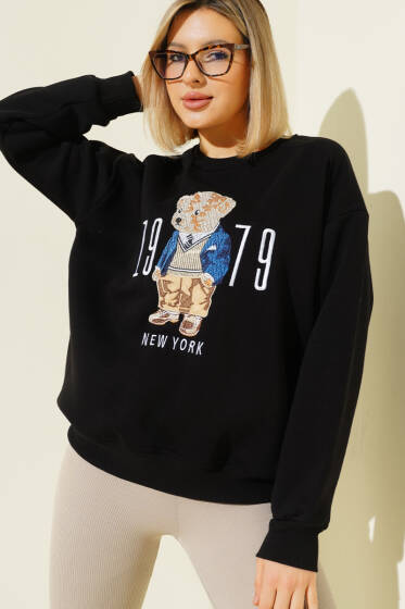 Ayıcık Nakışlı New York Üç İplik Sweatshirt Siyah - Kadın Giyim Modelleri
