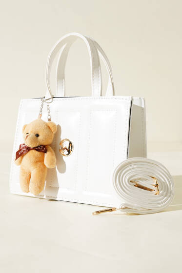 Ayıcıklı Dikişli Kare Çanta Beyaz - Kol Çantası