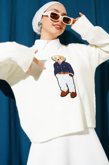 Ayıcıklı Triko Kazak Ekru - Triko Kazak