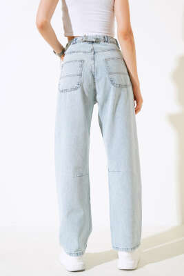 Baggy Arka Tokalı Kot Pantolon Açık Kar - Kadın Giyim Modelleri