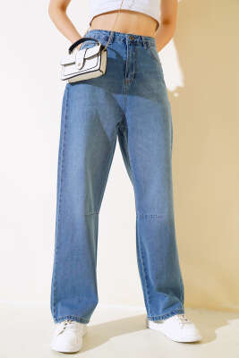 Baggy Arka Tokalı Kot Pantolon Orta Mavi - Kadın Giyim Modelleri