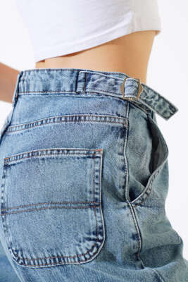 Baggy Yan Tokalı Kot Pantolon Açık Kar - Kadın Giyim Modelleri